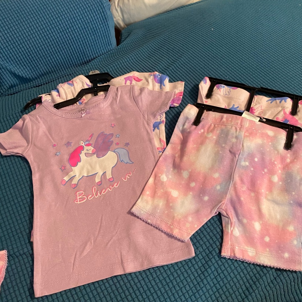 Kid’s Headquarters girls 4 piece pajama set